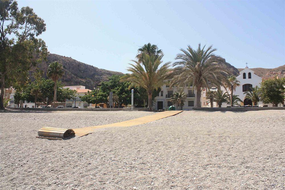 Hotel Embarcadero De Calahonda De Granada Екстериор снимка